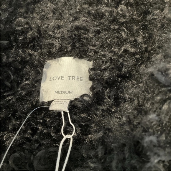 Love Tree Faux Suede/Fur Black Jacket NWT Size Medium - Picture 4 of 15